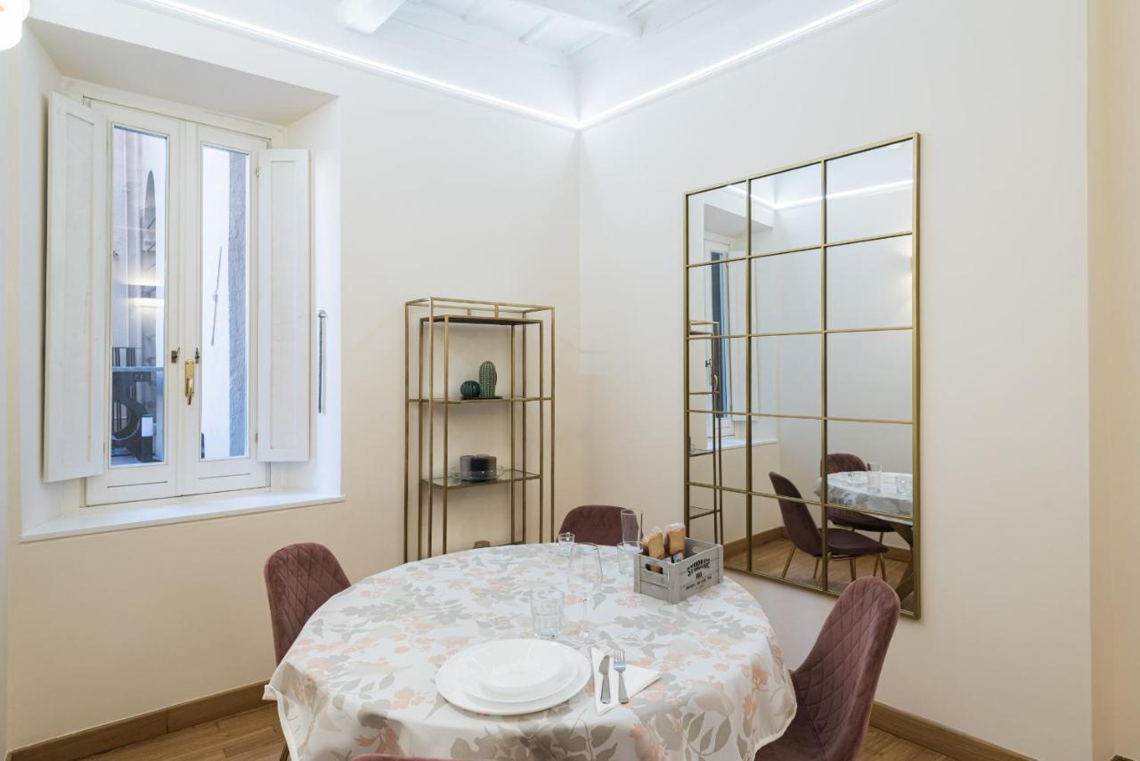 Lupa Luxury Apartment Рим Екстериор снимка