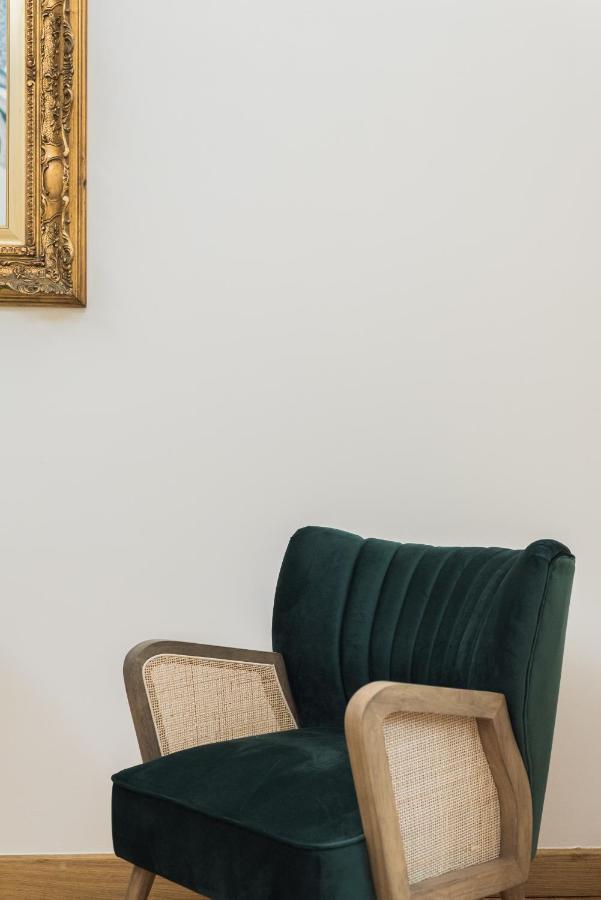 Lupa Luxury Apartment Рим Екстериор снимка